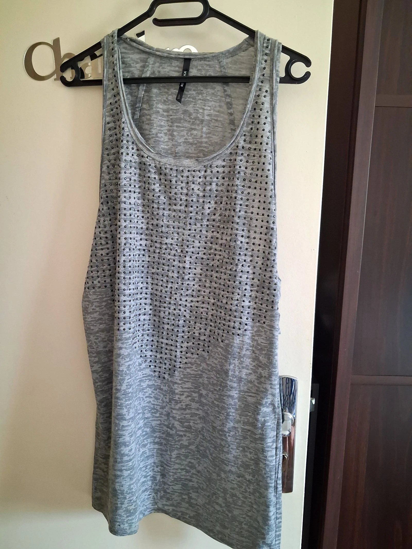 Débardeur feminino cinza e strass Bershka tamanho 40 – photo 2
